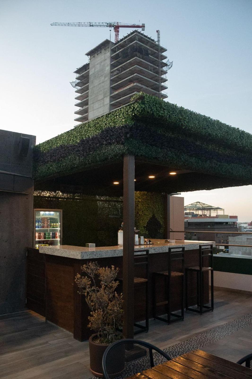 Hotel Grand One Plaza Tijuana Kültér fotó